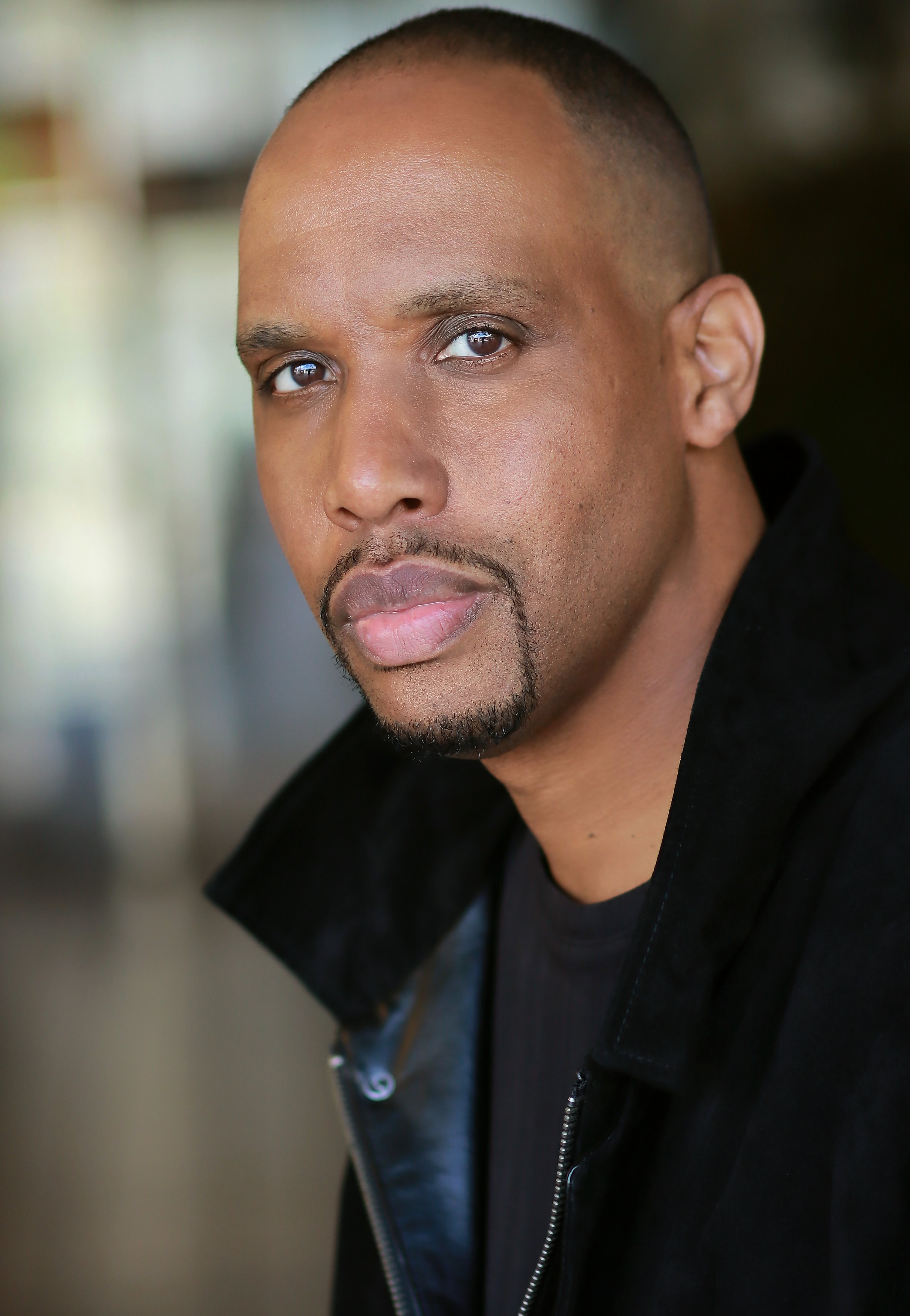 Jonah  Ezell headshot